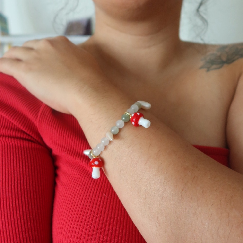 Jade bead mushroom bracelet | Enchanted bracelet